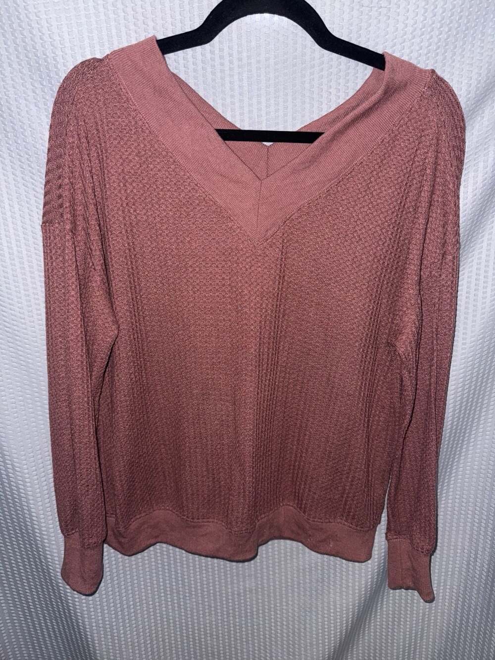 Main Strip Mauve Waffle Knit V-Neck Top
